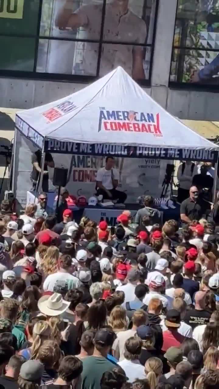 Charlie Kirk vient d'être abattu à l'Université de l'Utah Valley